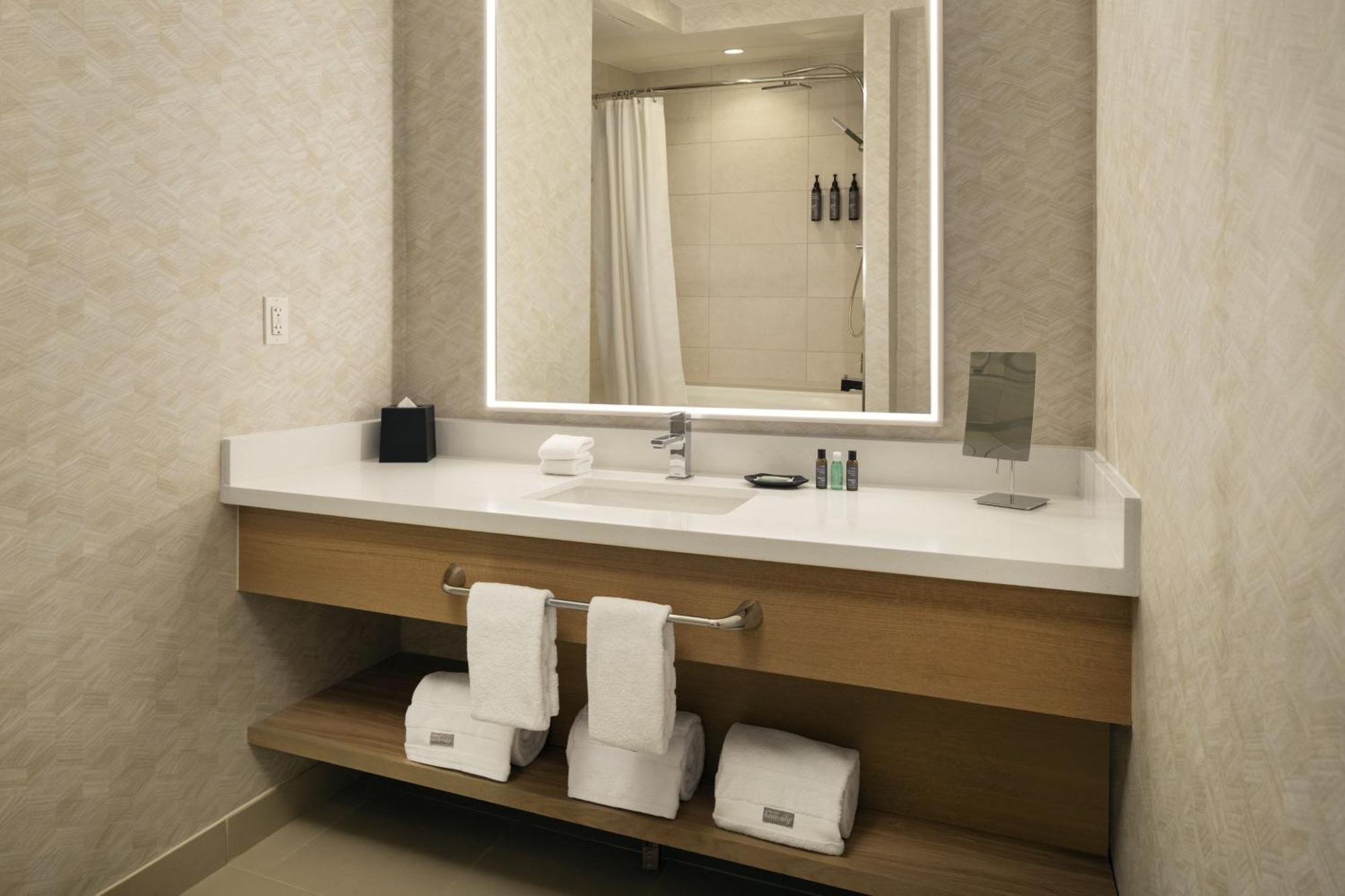 Deluxe Queen Room with Two Queen Beds with City View