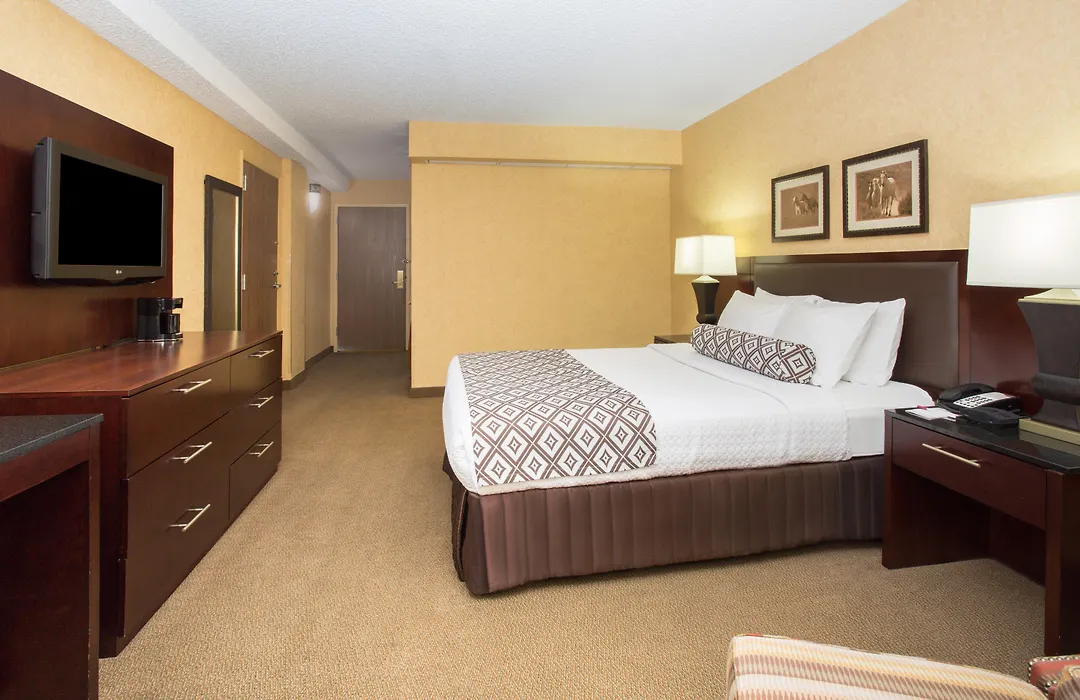 Crowne Plaza Denver Airport Convention Ctr-1